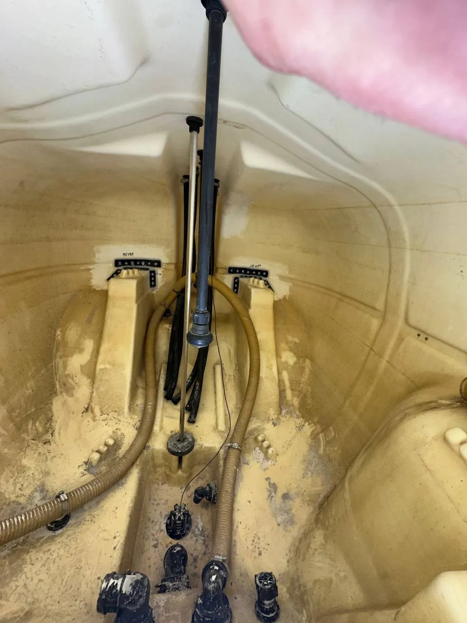 Foto 14 der Reparatur — Spritzentank-Reparatur Hardi Evrard — Popławy