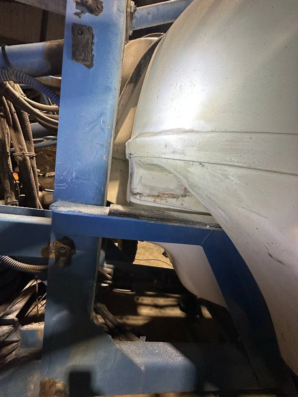 Foto 25 der Reparatur — Spritzentank-Reparatur Hardi Evrard — Popławy