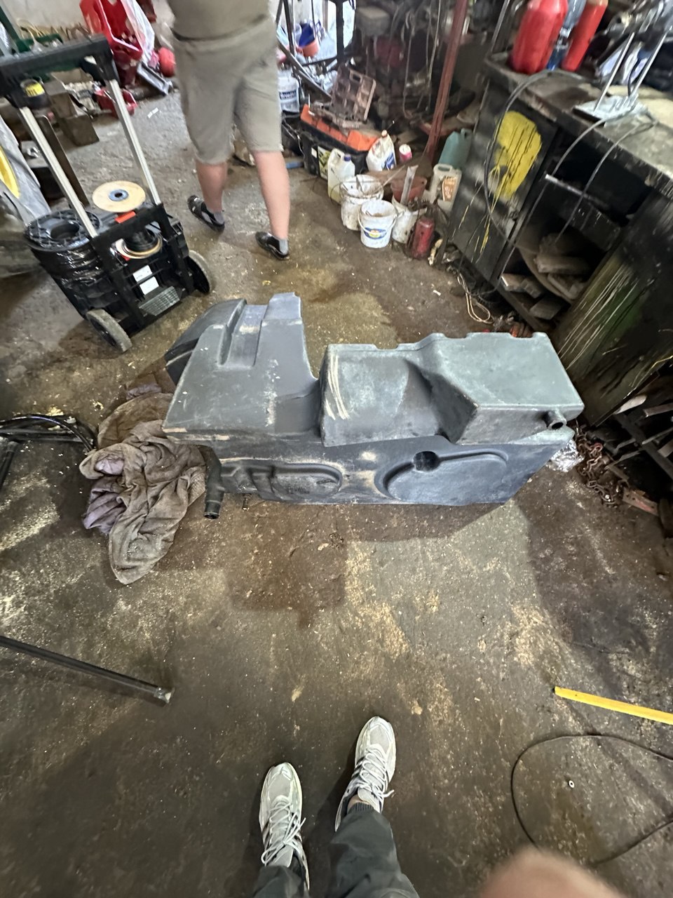 Foto 7 der Reparatur — Kraftstofftank-Reparatur John Deere
