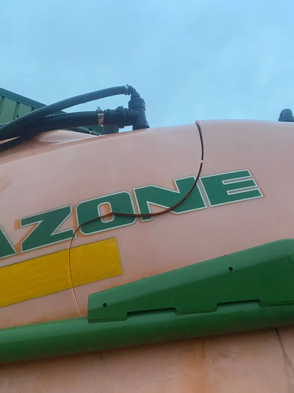 Spritzentank — Amazone UX5200