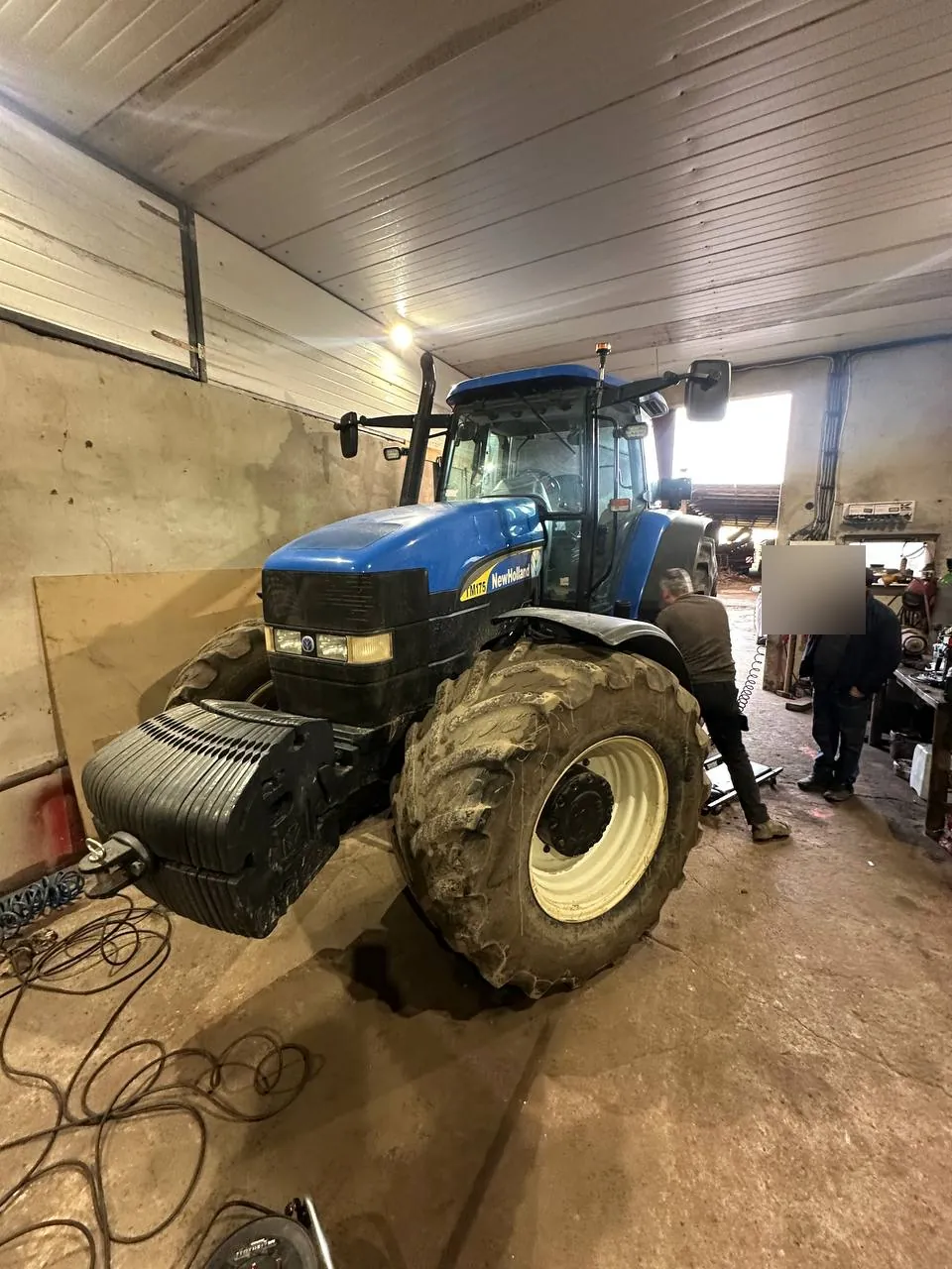 Kraftstofftank — New Holland TM175