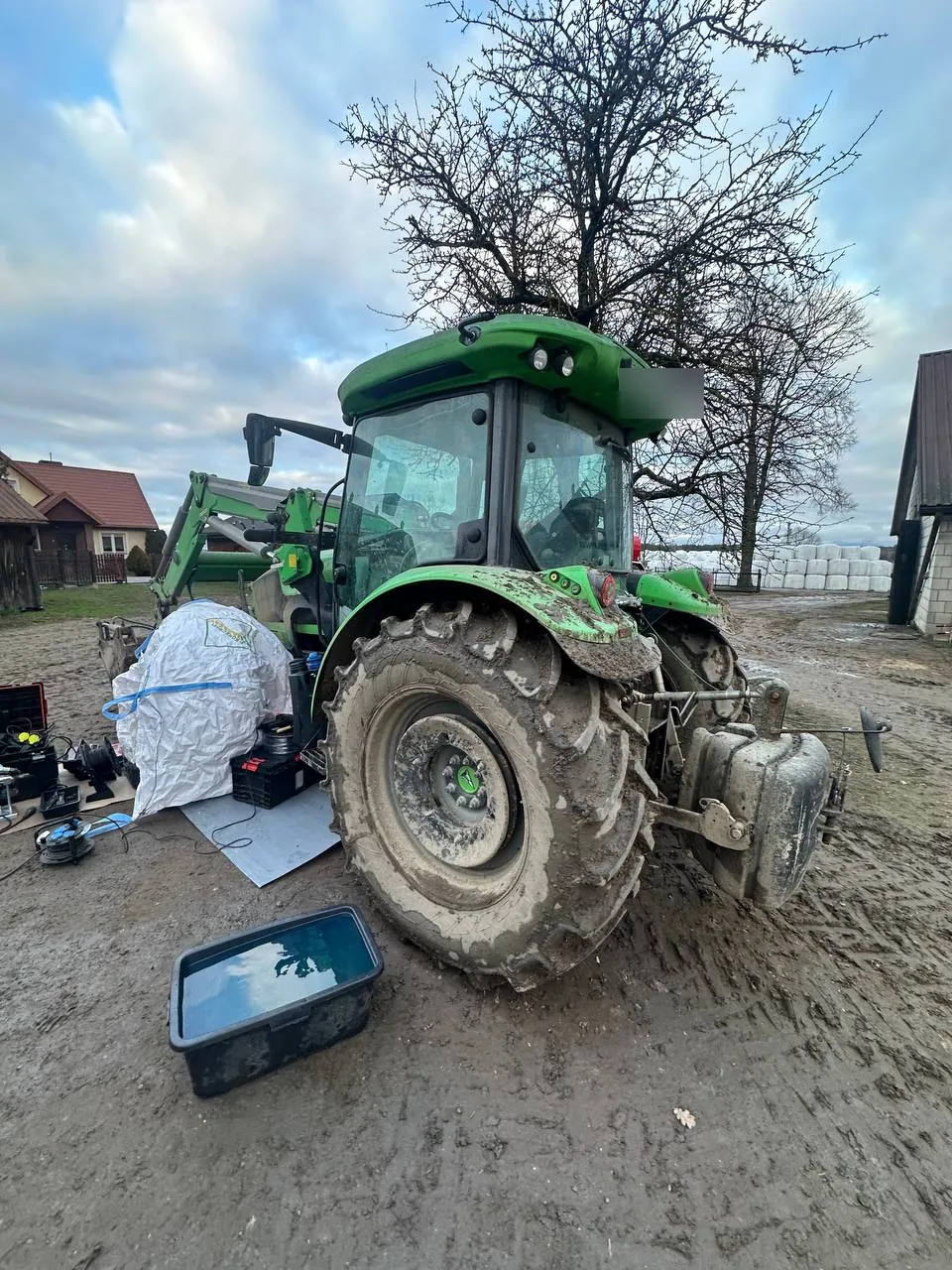 Kraftstofftank — Deutz Fahr