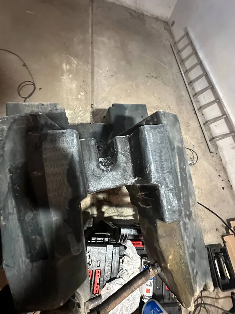 Foto 13 der Reparatur — Tank-Reparatur an der Spezialmaschine — Morgi