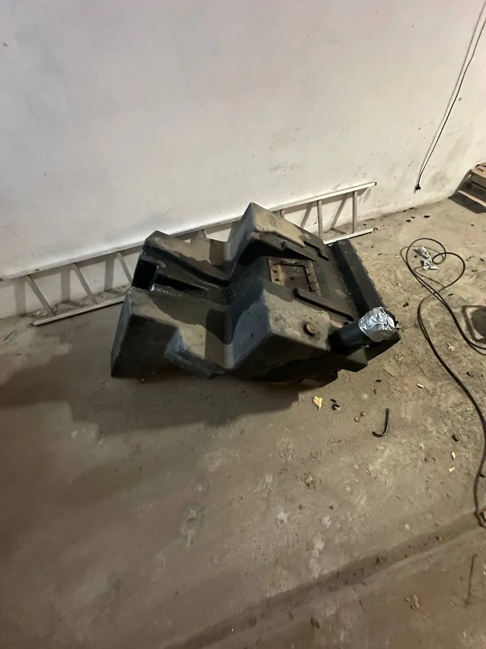 Foto 17 der Reparatur — Tank-Reparatur an der Spezialmaschine — Morgi
