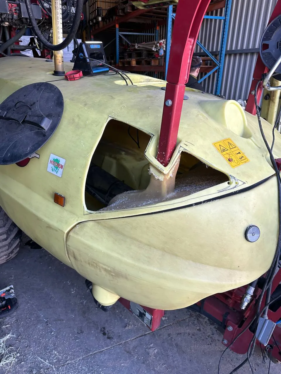 Spritzentank — Hardi Zaturn 1500
