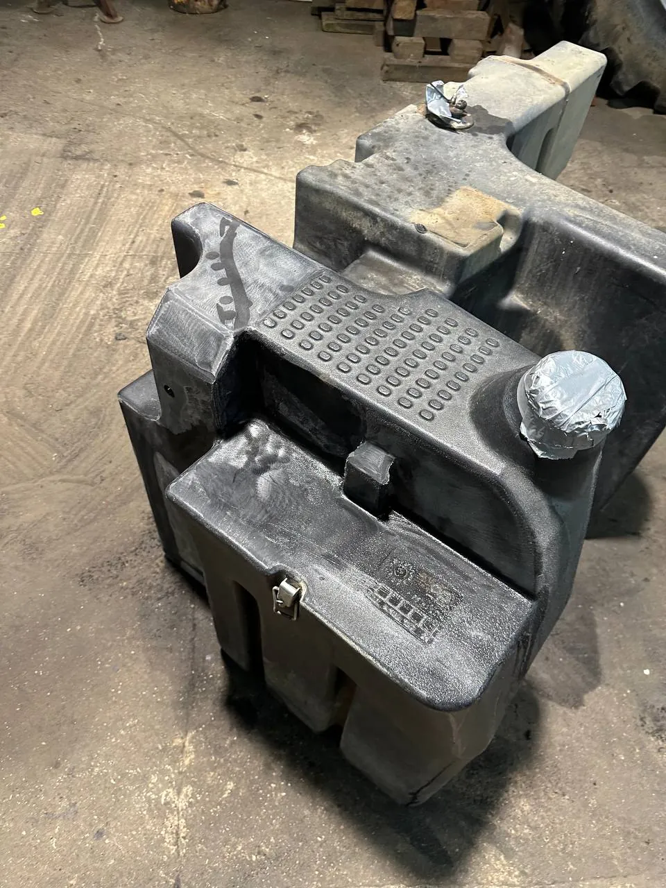 Foto 4 der Reparatur — Kraftstofftank-Reparatur Massey Ferguson — Zbuczyn