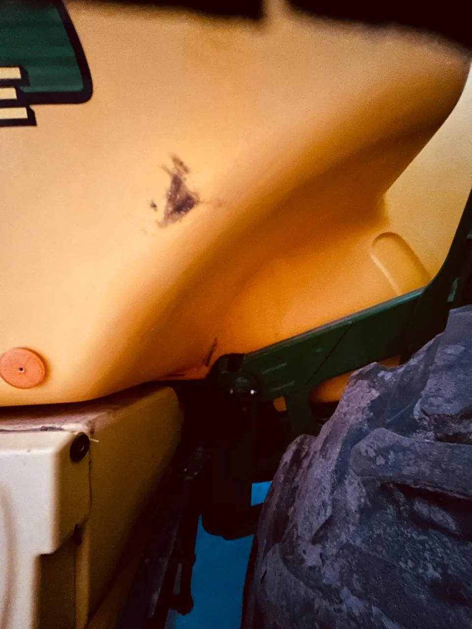 Foto 4 der Reparatur — Spritzentank-Reparatur John Deere 740 — Chąśno