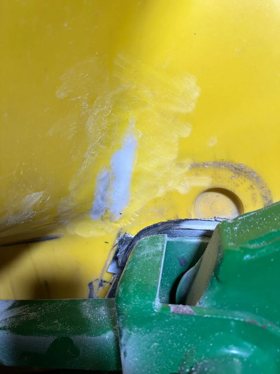 Foto 14 der Reparatur — Spritzentank-Reparatur John Deere 740 — Chąśno