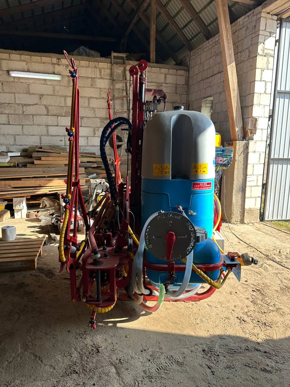 Foto 7 der Reparatur — Spritzentank-Reparatur an der Anbauspritze — Brzózki