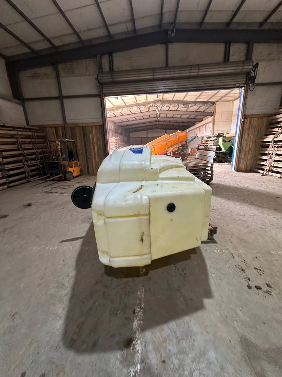 Foto 4 der Reparatur — Spritzentank-Reparatur Househam — Ostrzykowo