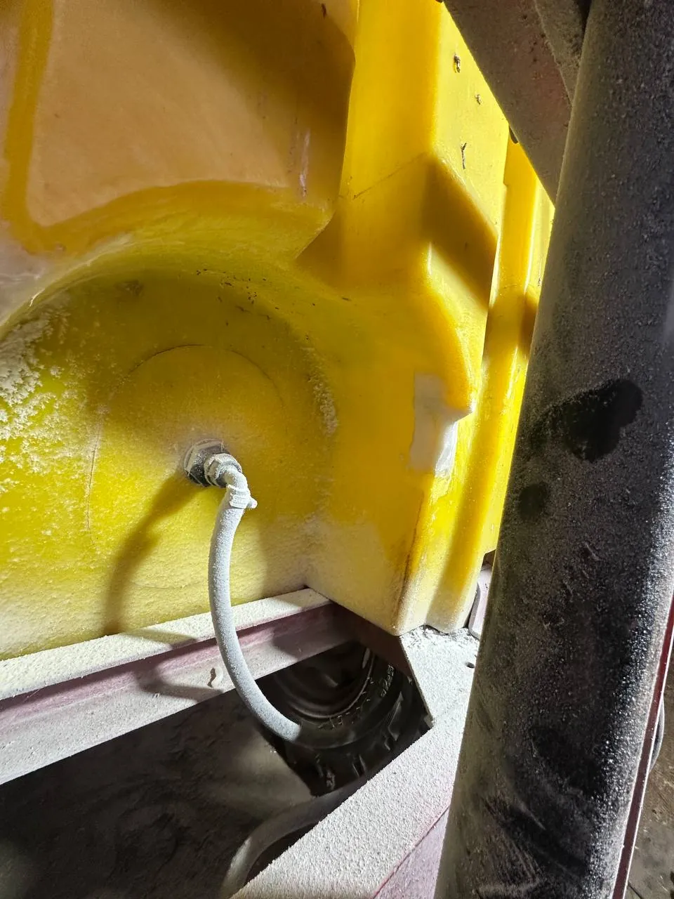 Foto 8 der Reparatur — Spritzentank-Reparatur an der Anbauspritze — Bolino