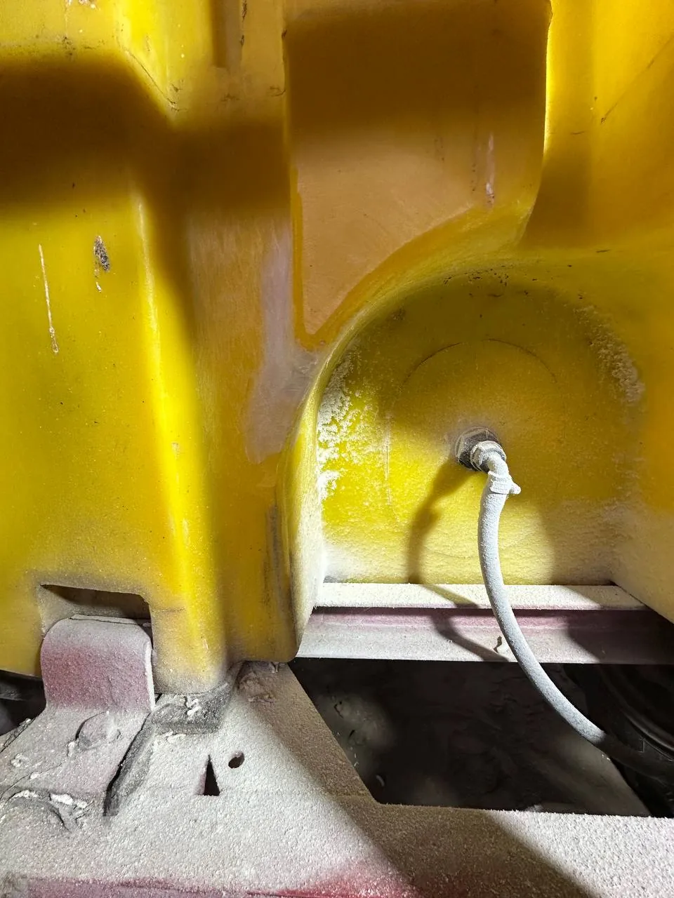 Foto 10 der Reparatur — Spritzentank-Reparatur an der Anbauspritze — Bolino