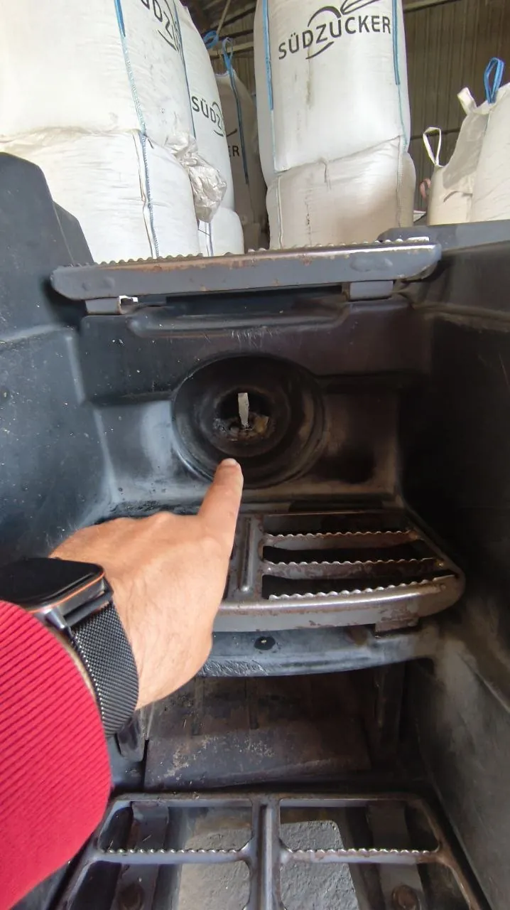 Foto 8 der Reparatur — Kraftstofftank-Reparatur Fendt 828 — Stanin