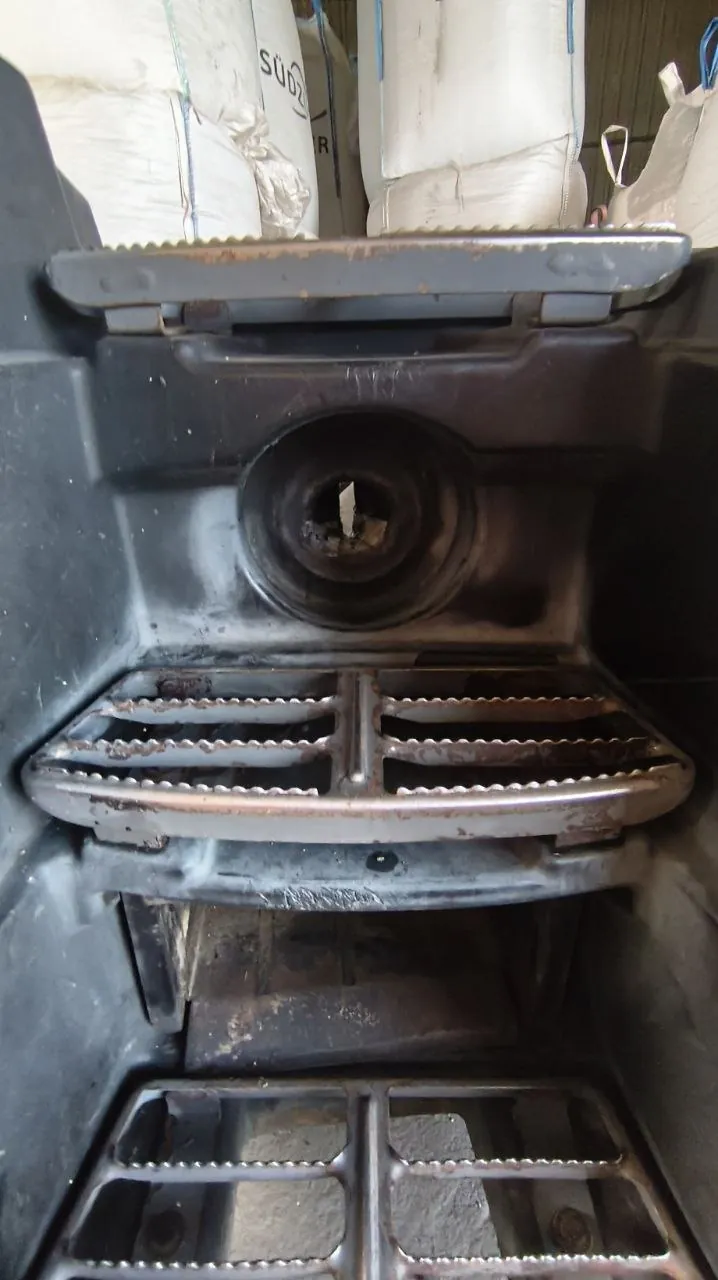 Foto 9 der Reparatur — Kraftstofftank-Reparatur Fendt 828 — Stanin
