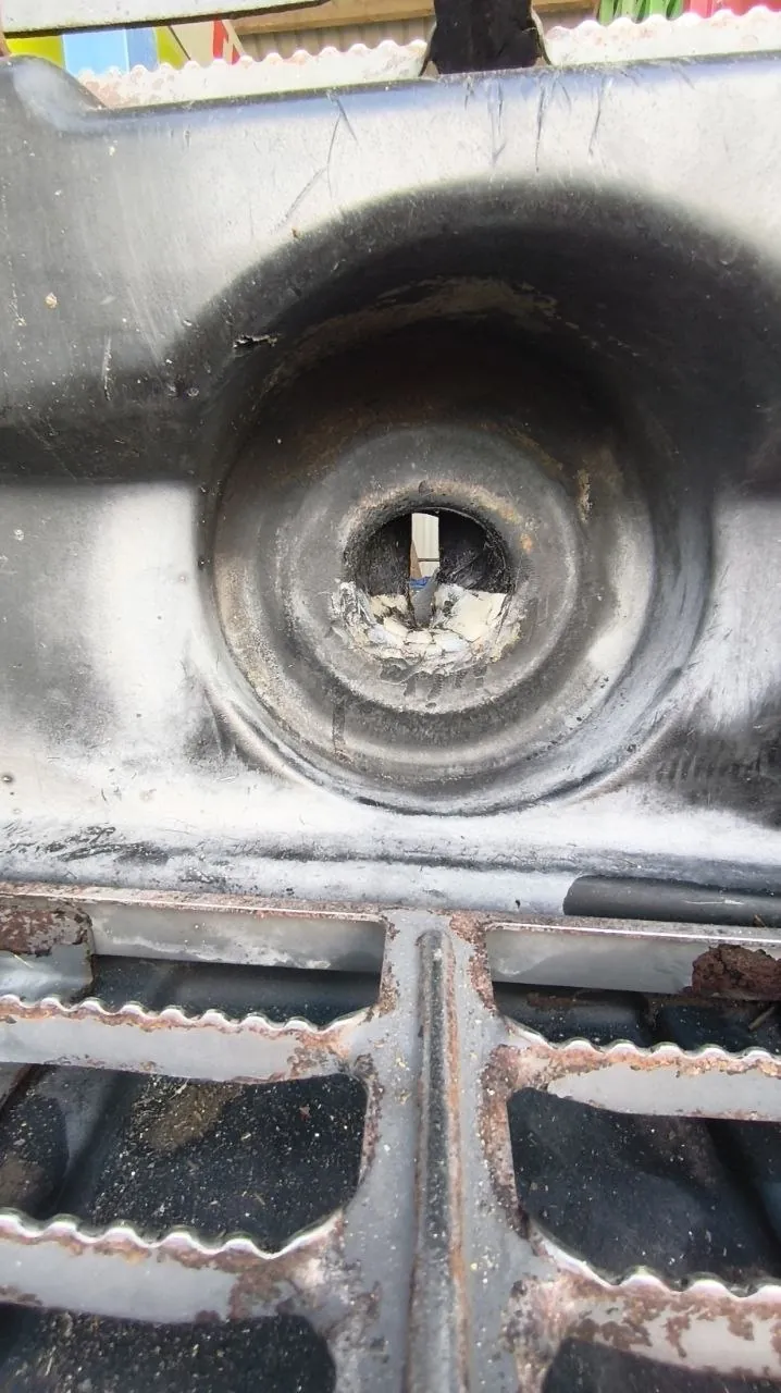 Foto 11 der Reparatur — Kraftstofftank-Reparatur Fendt 828 — Stanin