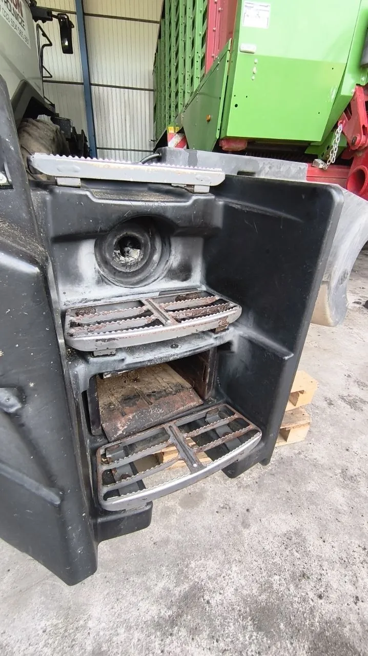 Foto 17 der Reparatur — Kraftstofftank-Reparatur Fendt 828 — Stanin