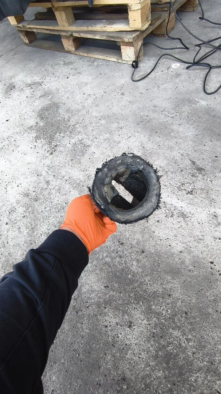 Foto 22 der Reparatur — Kraftstofftank-Reparatur Fendt 828 — Stanin