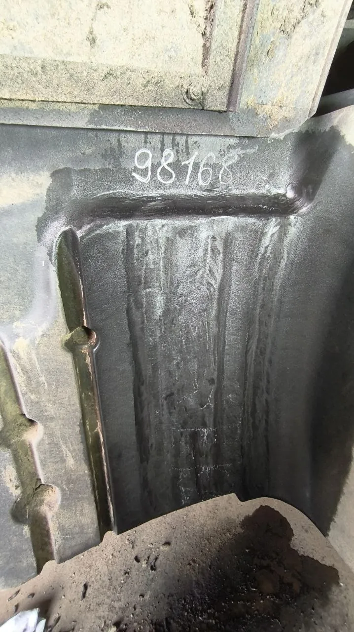 Foto 16 der Reparatur — Kraftstofftank-Reparatur Deutz Fahr 7210TTV — Bałdowo