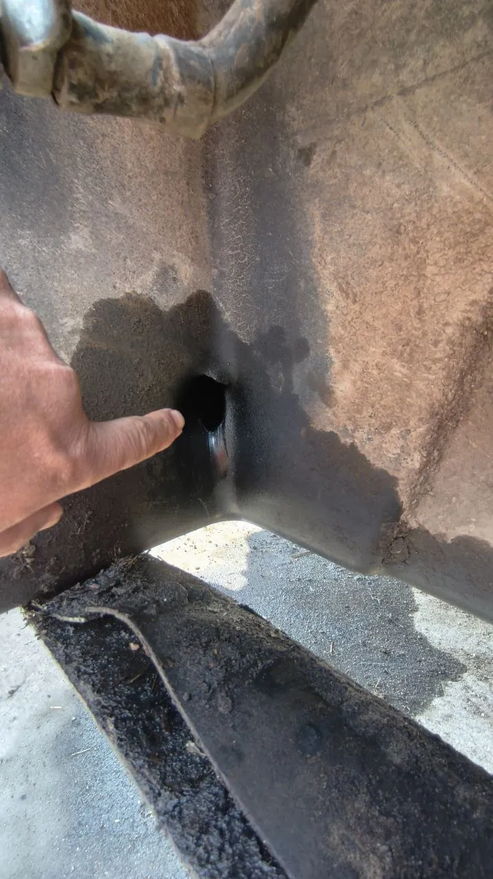 Foto 6 der Reparatur — Kraftstofftank-Reparatur JCB — Młudzyn