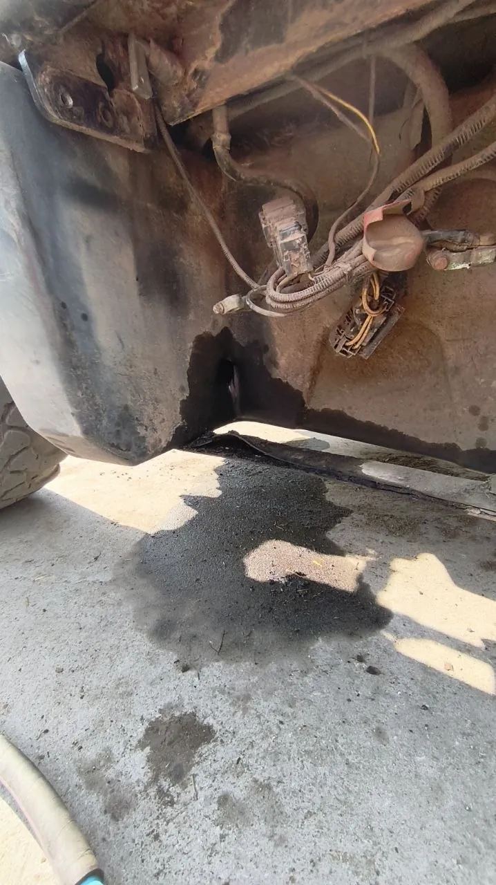 Foto 7 der Reparatur — Kraftstofftank-Reparatur JCB — Młudzyn