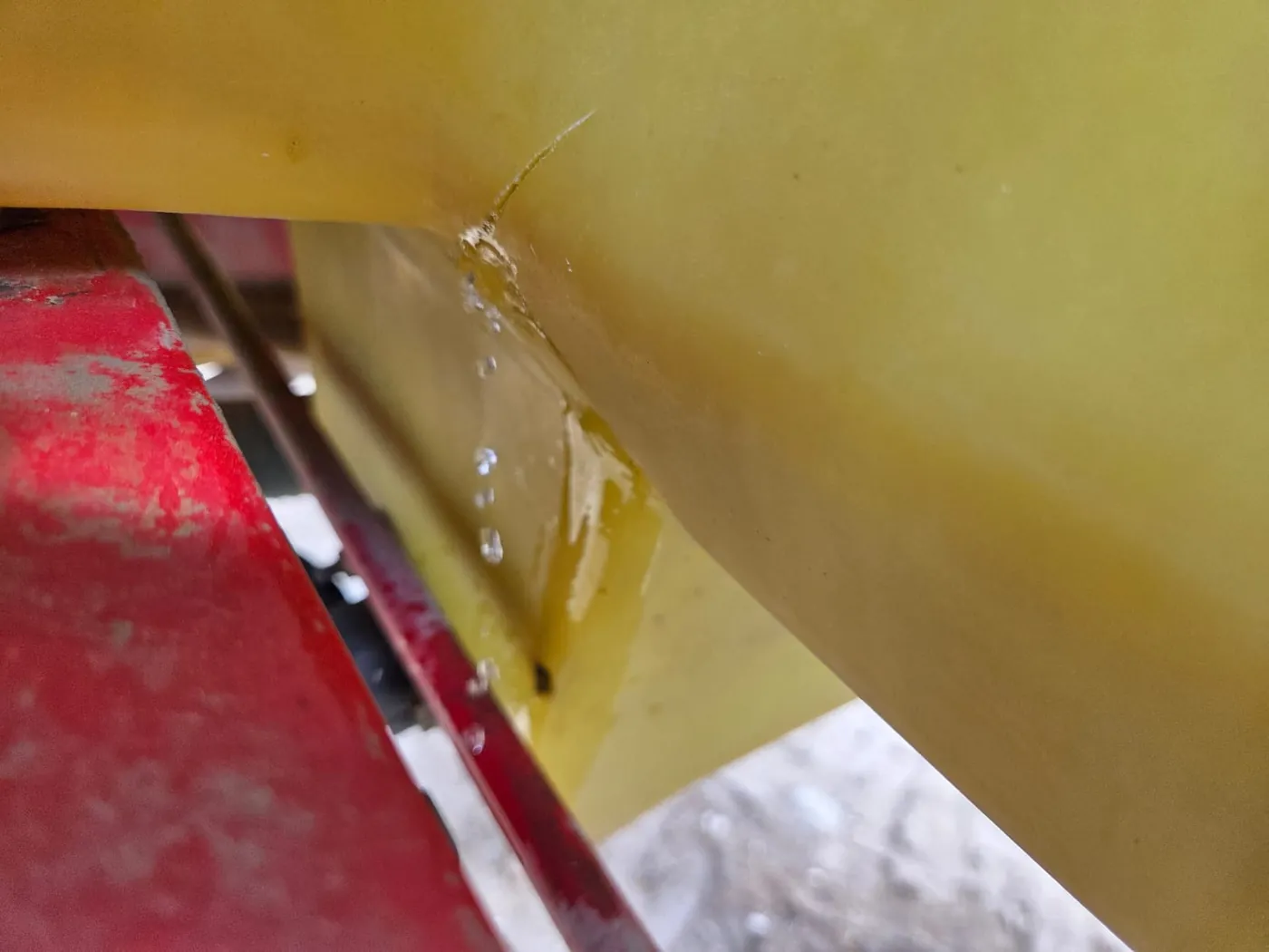 Foto 4 der Reparatur — Spritzentank-Reparatur an der Anhängespritze — Rudka