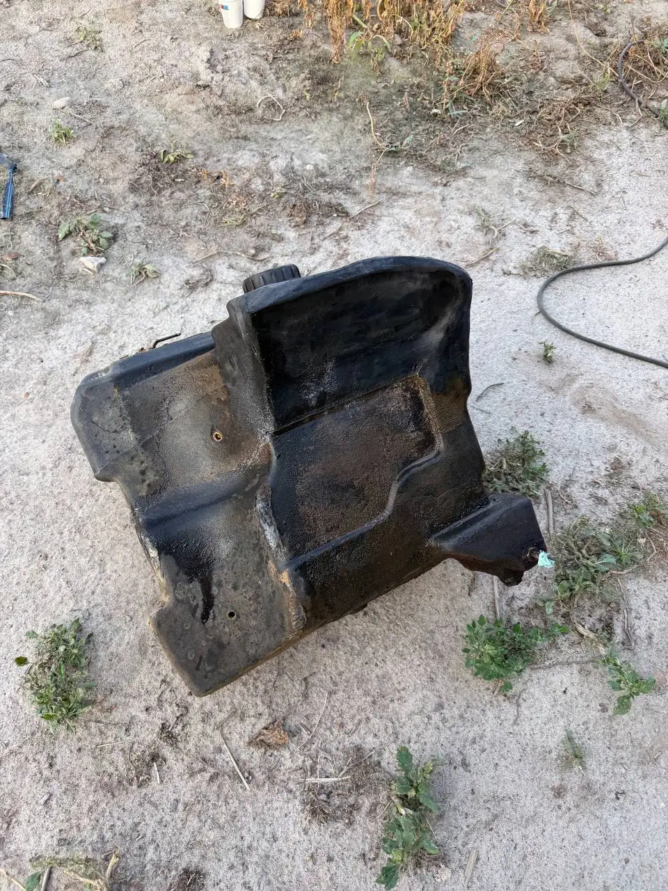 Foto 6 der Reparatur — Kraftstofftank-Reparatur Massey Ferguson 420 — Radoryż Smolany
