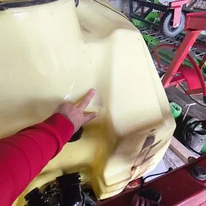 Foto 4 der Reparatur — Spritzentank-Reparatur Hardi Commander 4400 — Przepałkowo