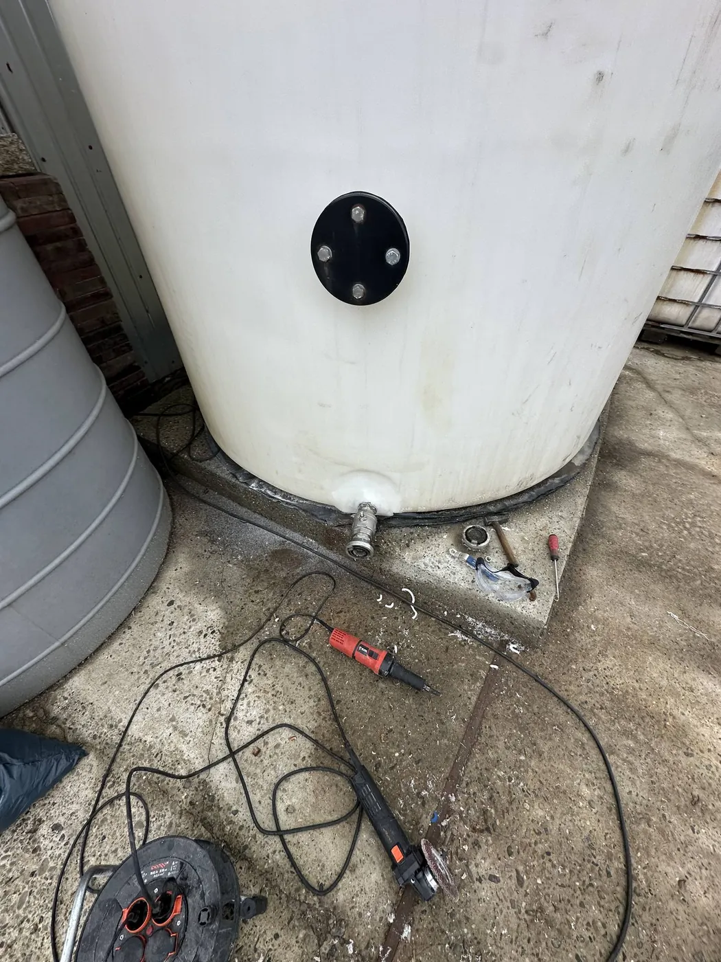Foto 20 der Reparatur — Tank-Reparatur — Kosina