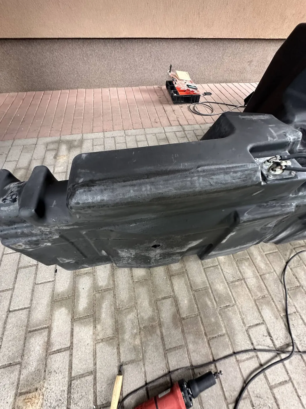 Foto 11 der Reparatur — Kraftstofftank-Reparatur John Deere 6930 Premium — Dudki