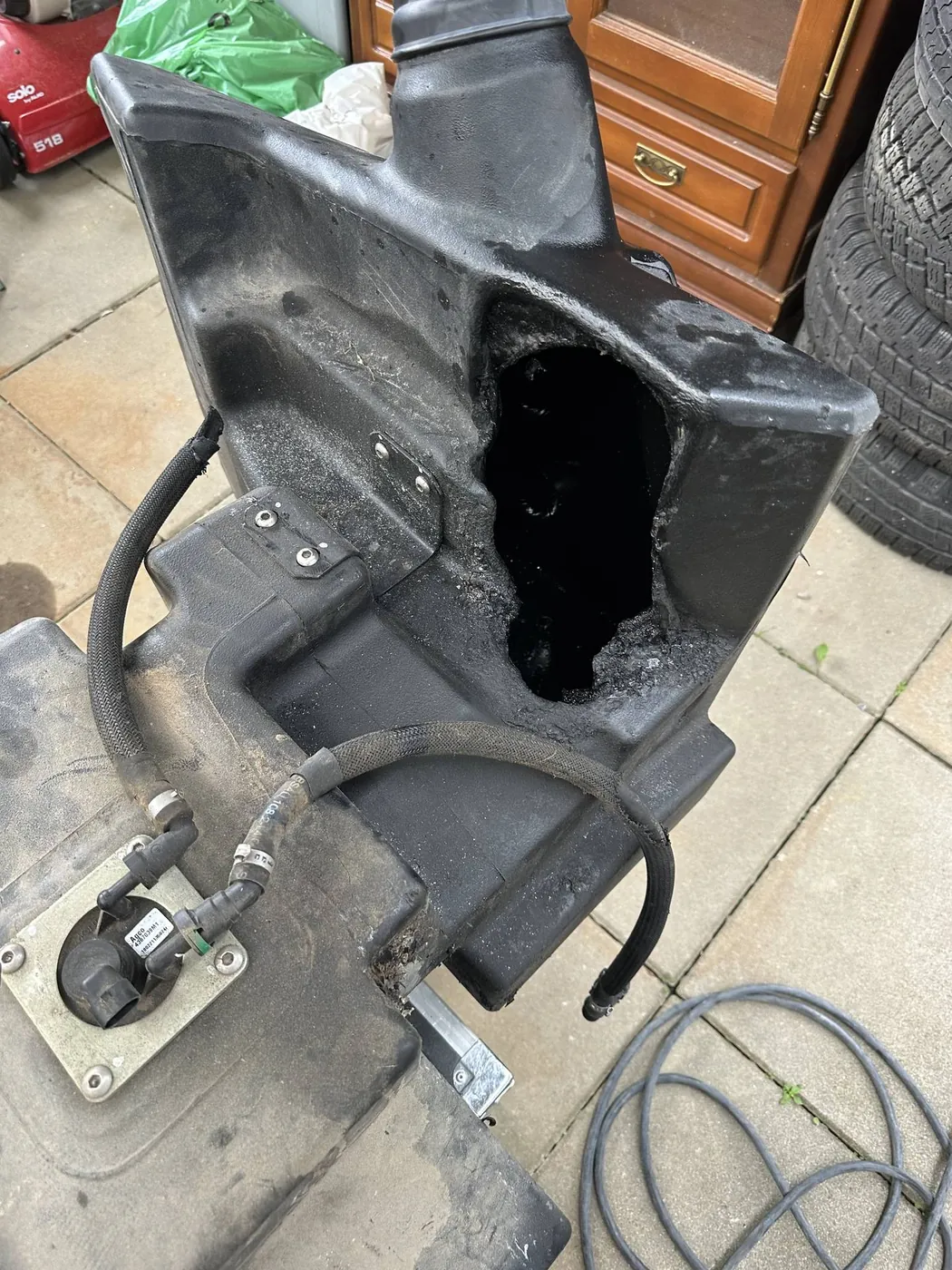 Kraftstofftank — Massey Ferguson