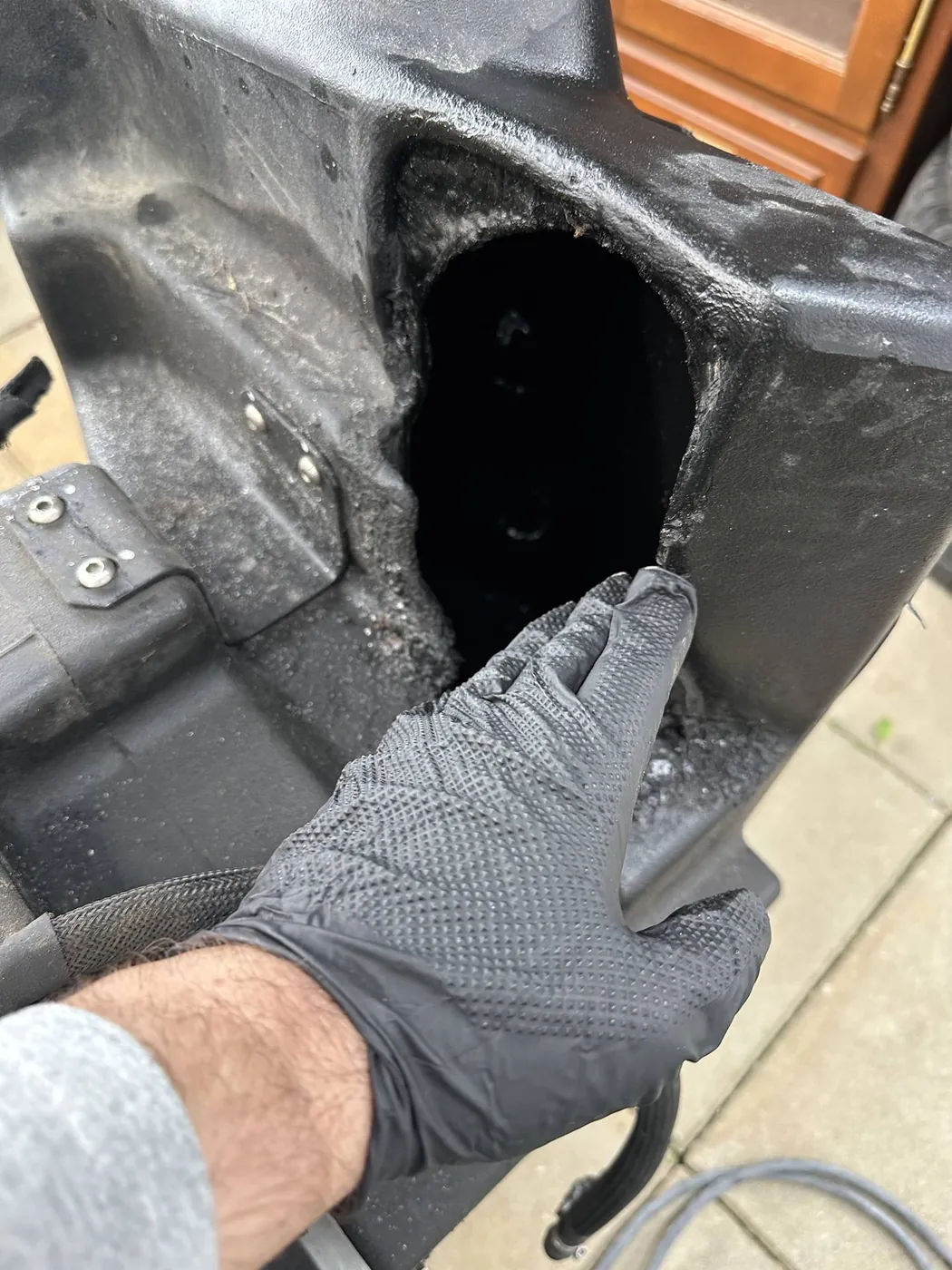 Foto 3 der Reparatur — Kraftstofftank-Reparatur Massey Ferguson — Podwilk