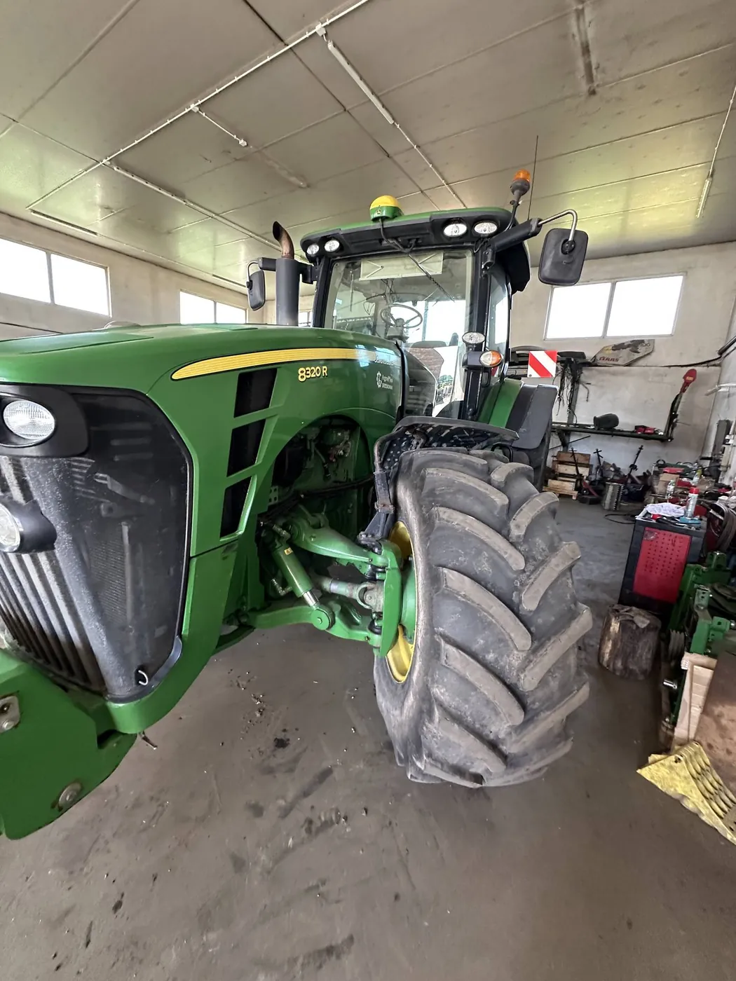 Foto 9 der Reparatur — Kraftstofftank-Reparatur John Deere 8320R — Chromiec