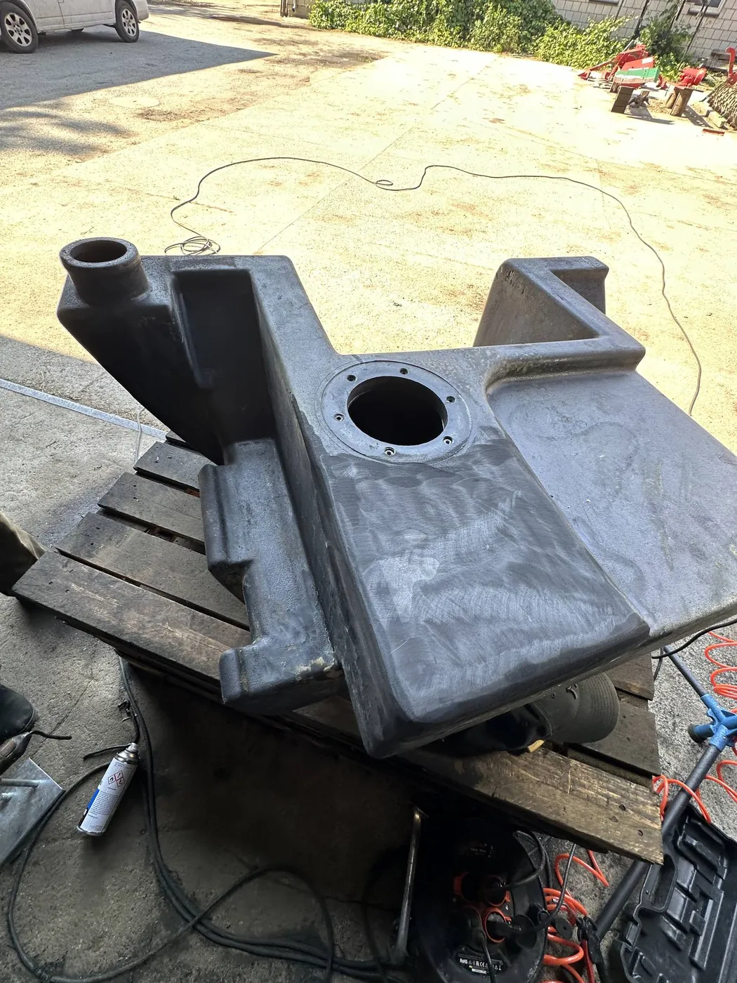 Foto 7 der Reparatur — Kraftstofftank-Reparatur JCB 530-70 — Stary Janin