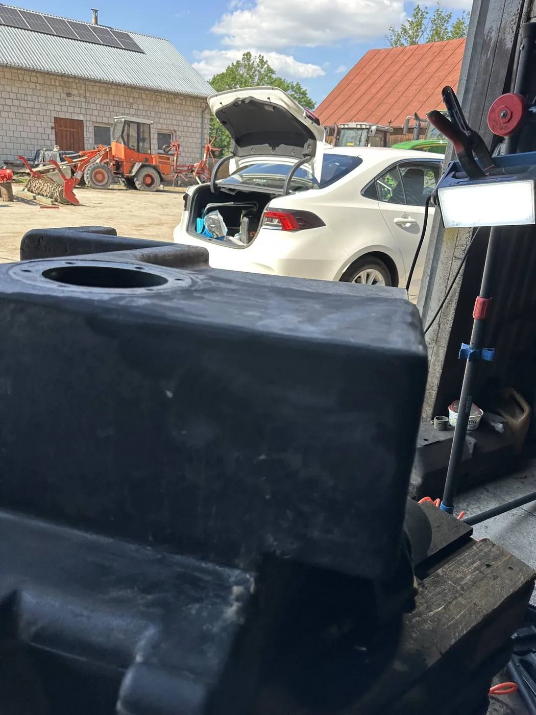 Foto 9 der Reparatur — Kraftstofftank-Reparatur JCB 530-70 — Stary Janin