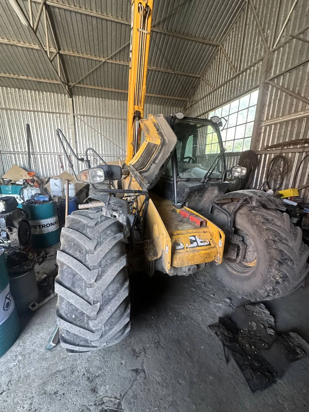 Kraftstofftank — JCB 530-70