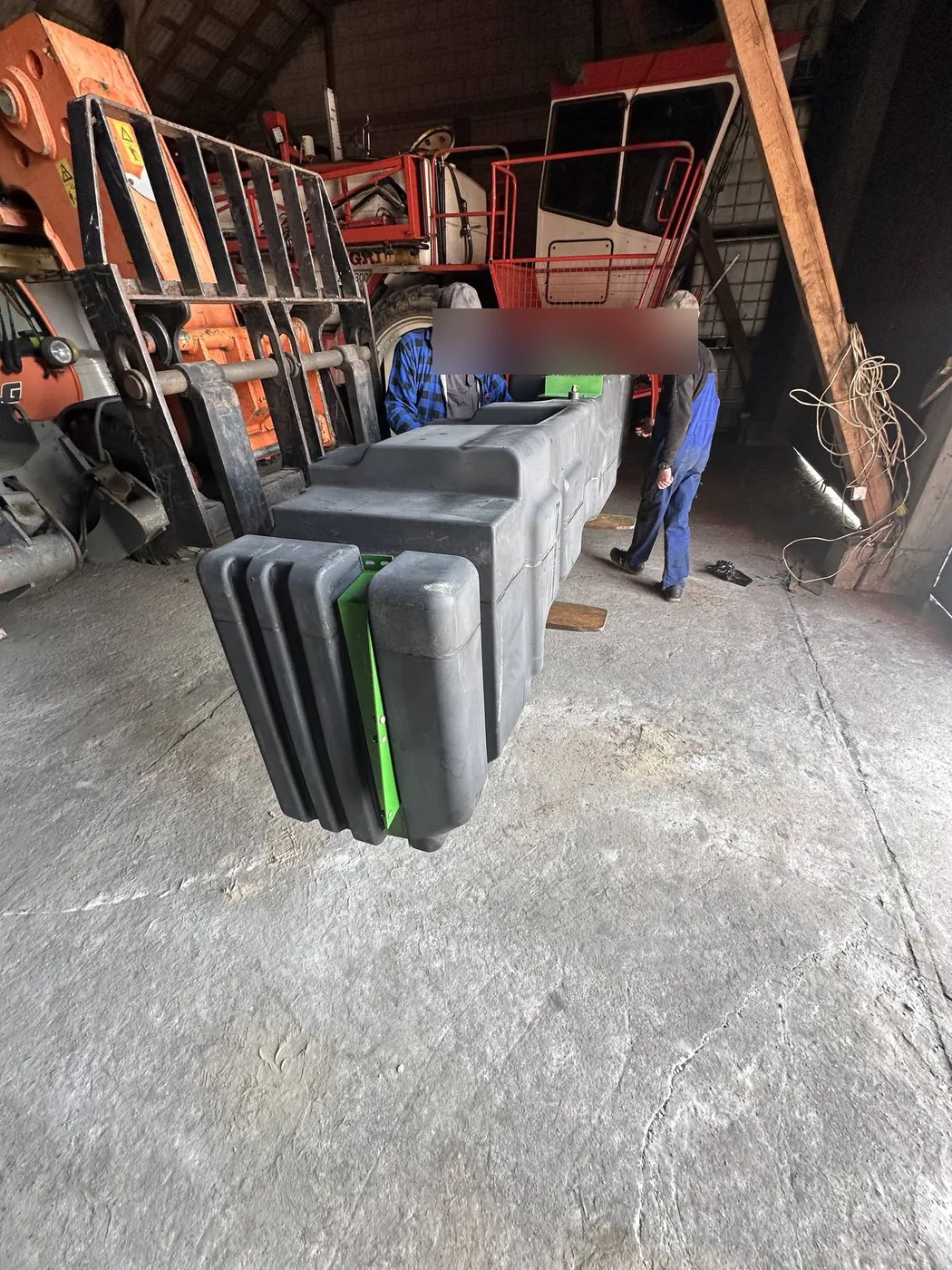 Kraftstofftank — John Deere 9640