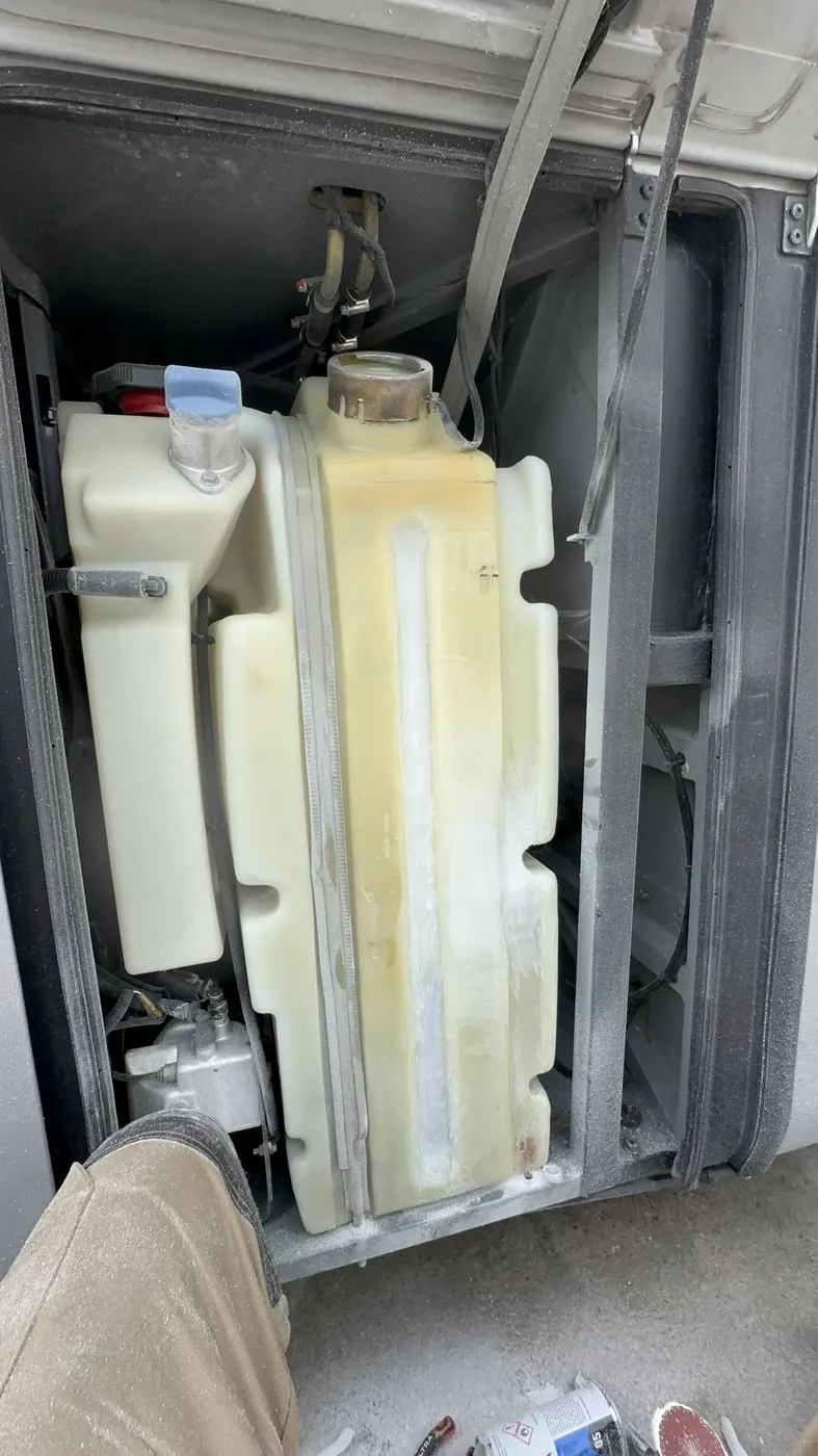 Foto 7 der Reparatur — Kraftstofftank-Reparatur Mercedes-Benz (autokar) — Opoczno