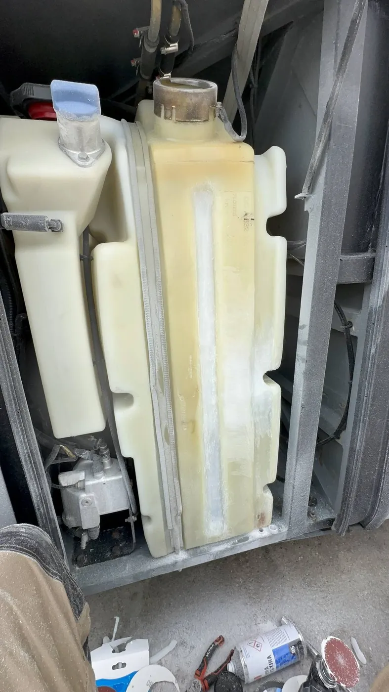 Foto 8 der Reparatur — Kraftstofftank-Reparatur Mercedes-Benz (autokar) — Opoczno