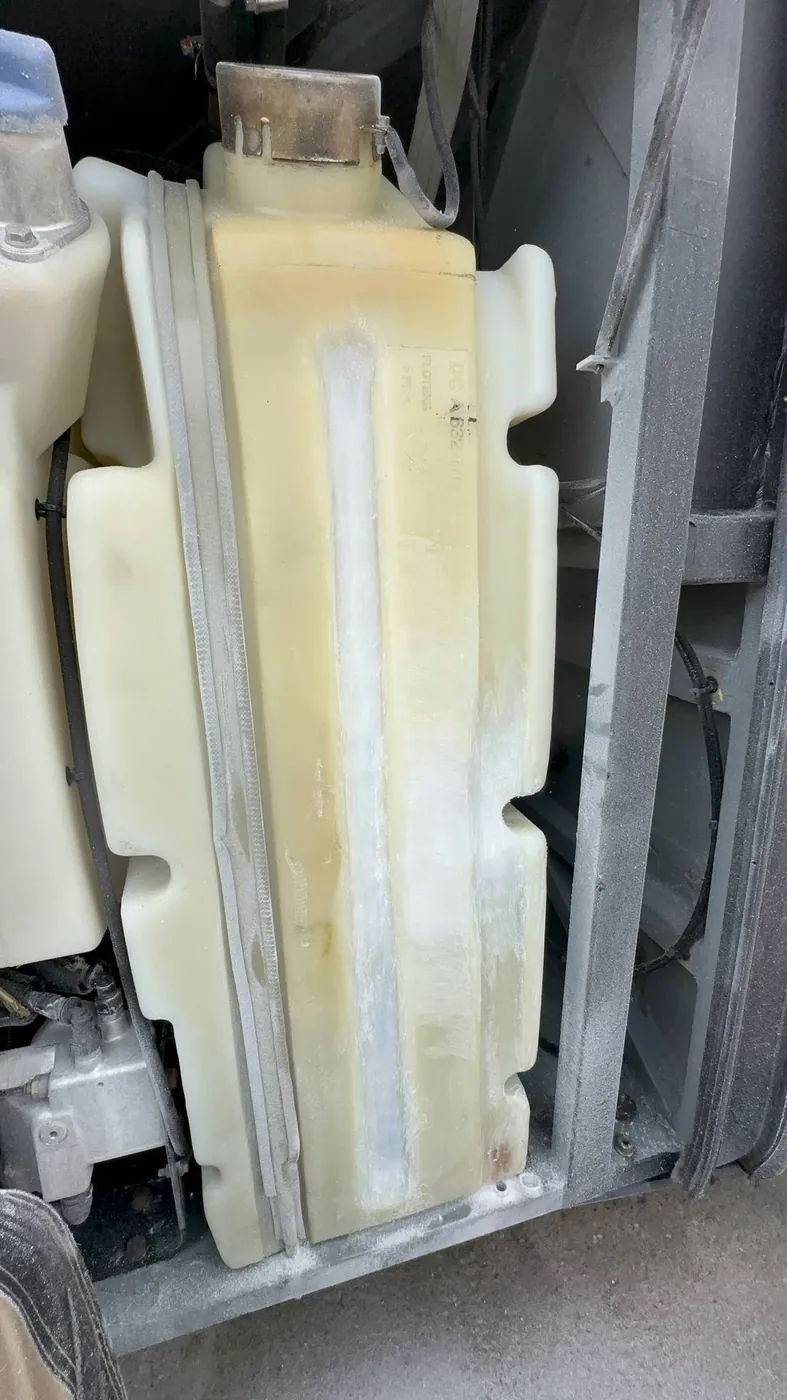 Foto 11 der Reparatur — Kraftstofftank-Reparatur Mercedes-Benz (autokar) — Opoczno