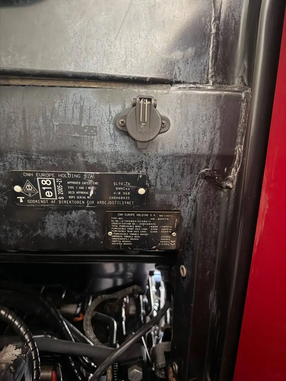 Foto 7 der Reparatur — Kraftstofftank-Reparatur Case Puma 180 — Uhnin