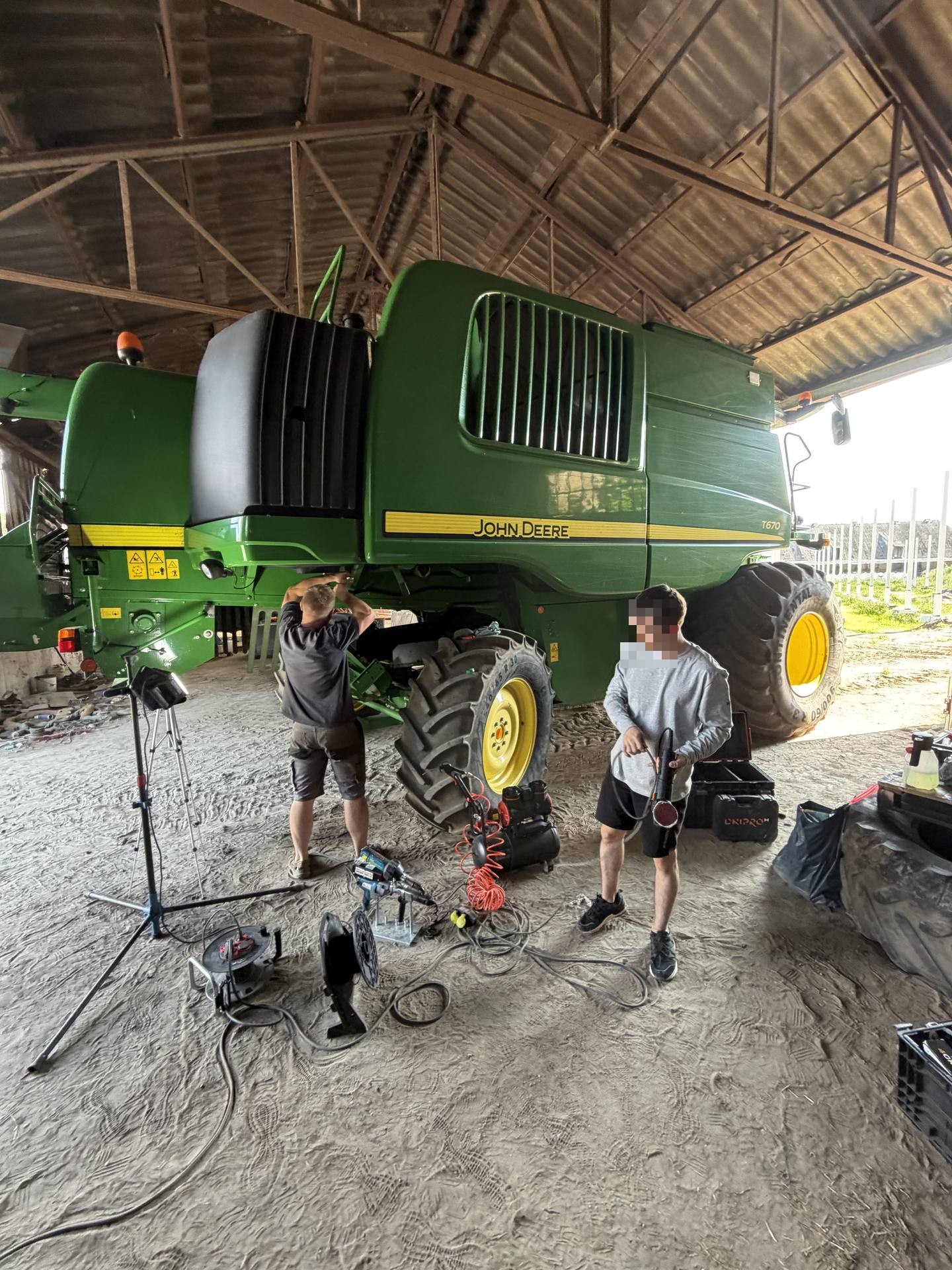 Kraftstofftank — John Deere 9640