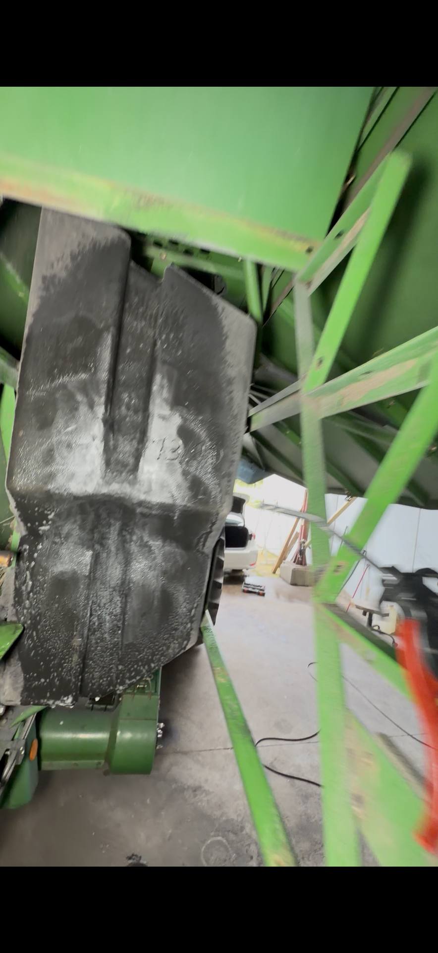 Foto 17 der Reparatur — Kraftstofftank-Reparatur John Deere 1550 — Wiklewo