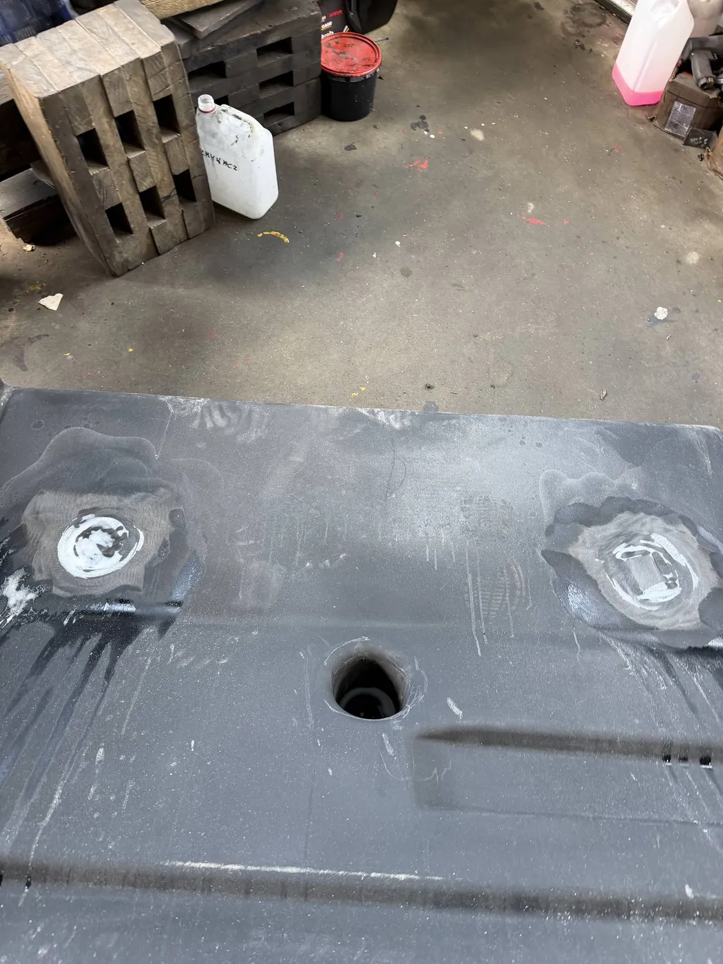 Foto 12 der Reparatur — Kraftstofftank-Reparatur Case IH Axial-Flow 6150 — Górno