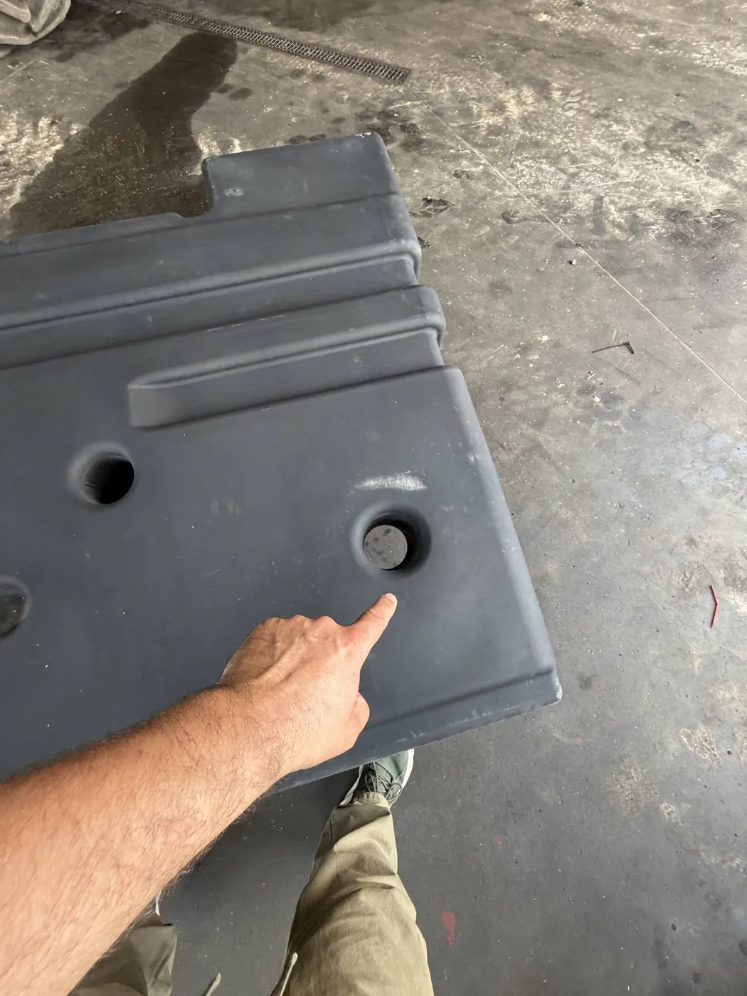 Foto 5 der Reparatur — Kraftstofftank-Reparatur Case IH Axial-Flow 6150 — Górno