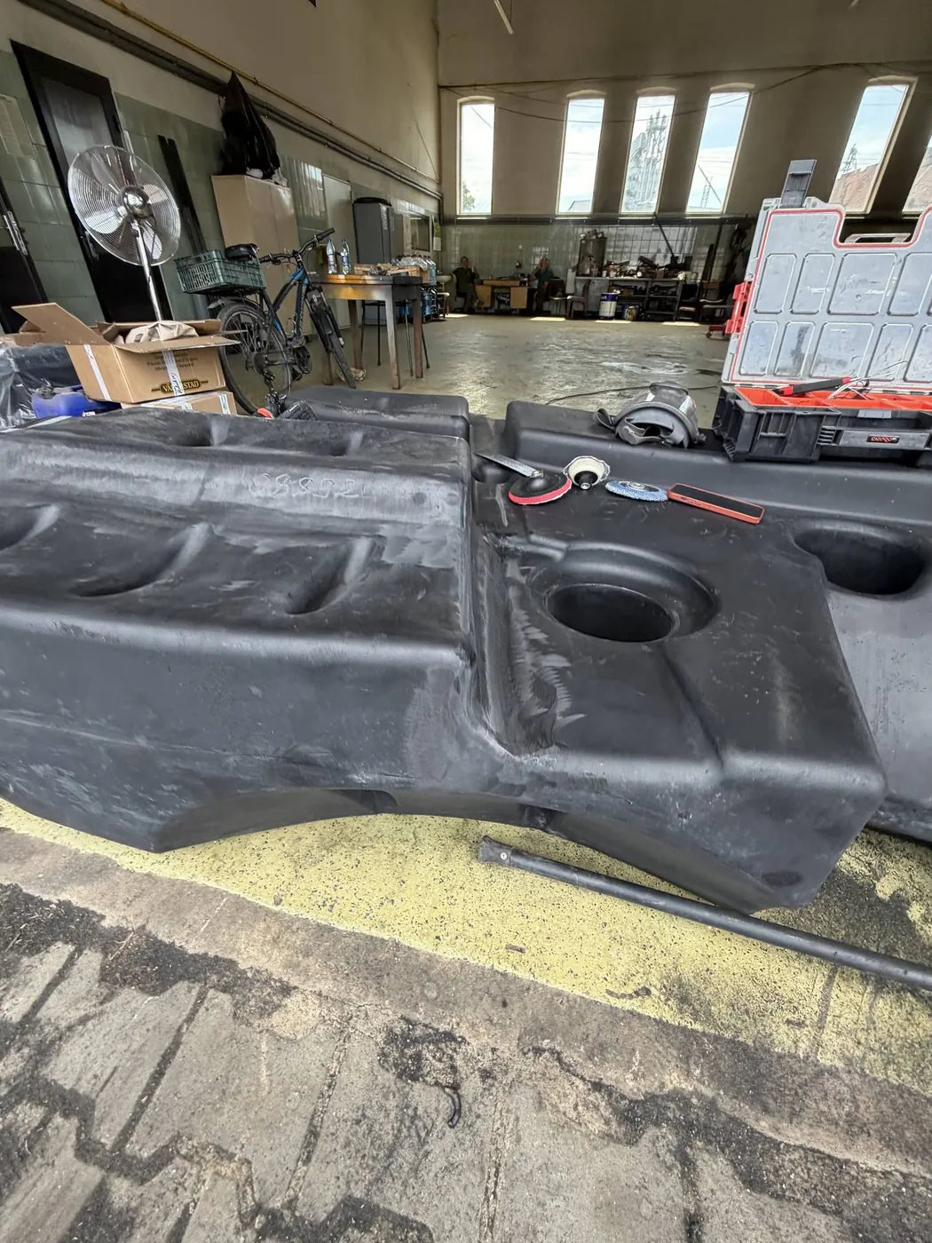Foto 10 der Reparatur — Kraftstofftank-Reparatur Claas Lexion 560 — Jamy