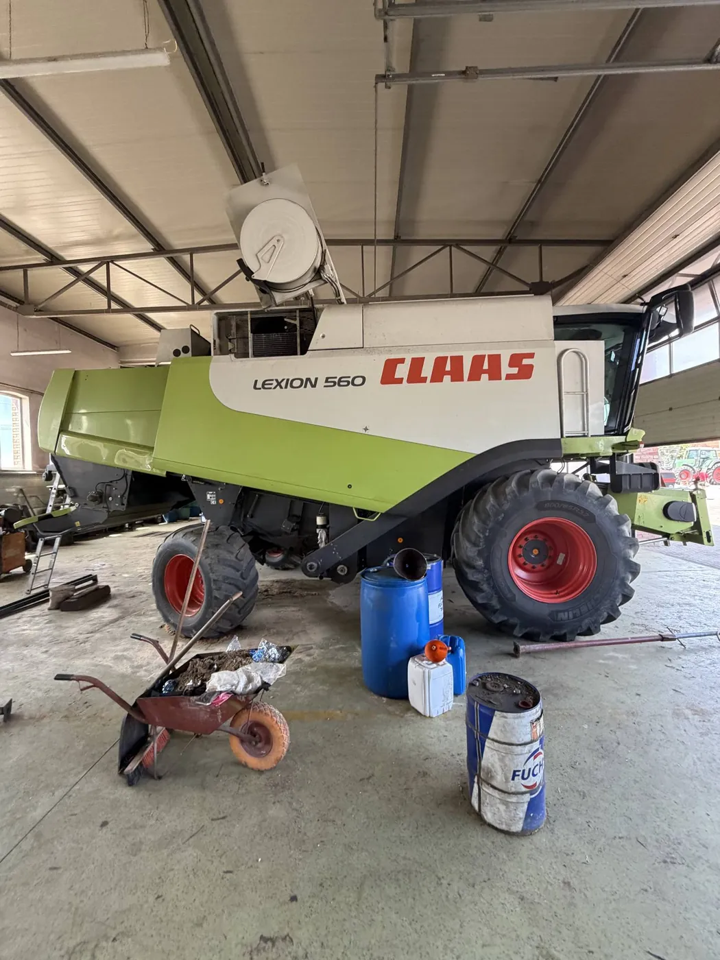 Kraftstofftank — Claas Lexion 560