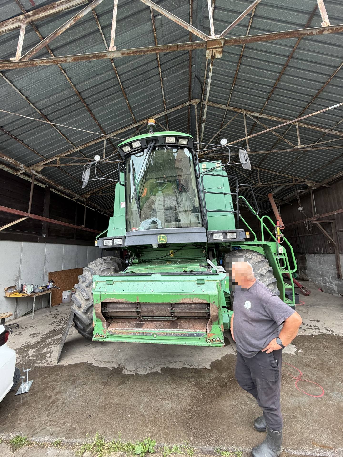 Foto 23 der Reparatur — Kraftstofftank-Reparatur Claas Lexion 560 — Jamy