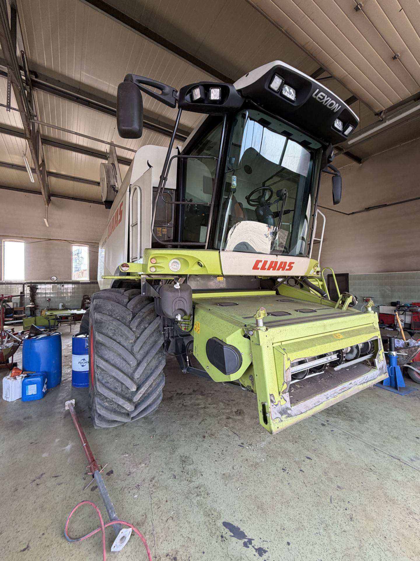 Foto 20 der Reparatur — Kraftstofftank-Reparatur Claas Lexion 560 — Jamy