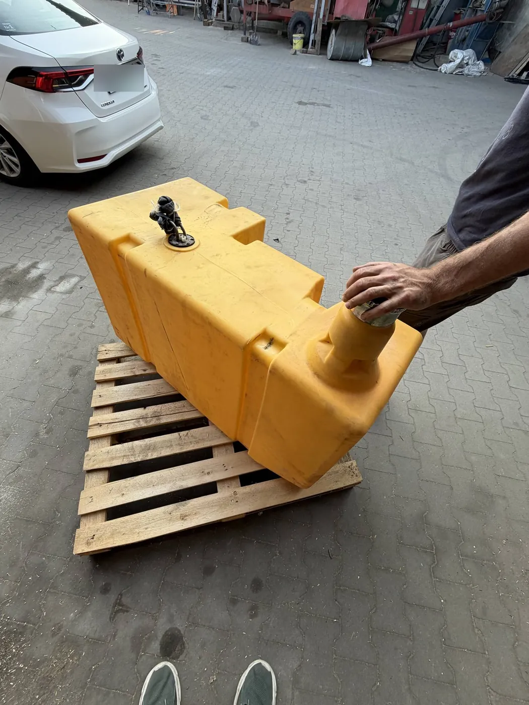 Foto 3 der Reparatur — Kraftstofftank-Reparatur New Holland TC56 — Opole