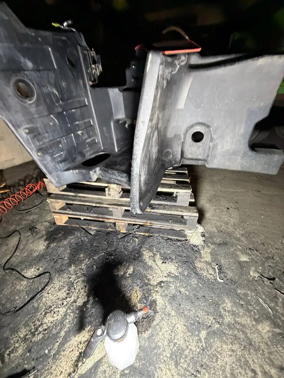Foto 13 der Reparatur — Kraftstofftank-Reparatur Claas Aksion 870 — Jerka